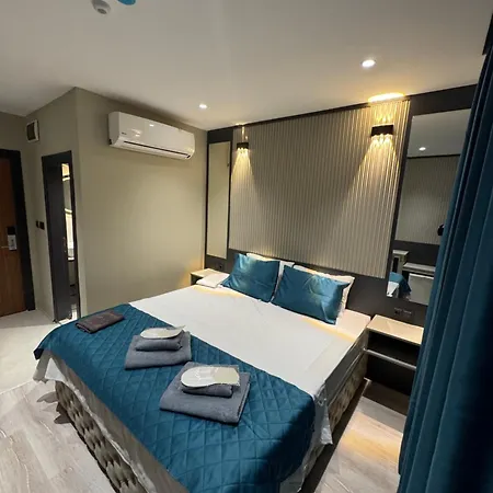Sky Luxe