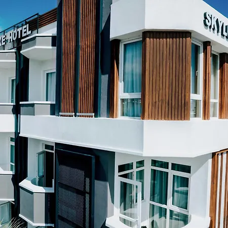 Sky Luxe Konyaalti Hotel