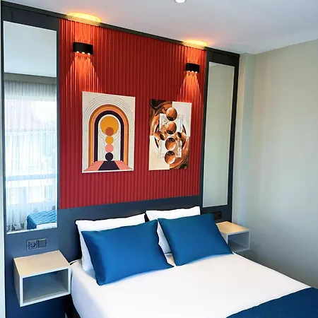 Hotel Sky Luxe Konyaalti Antália