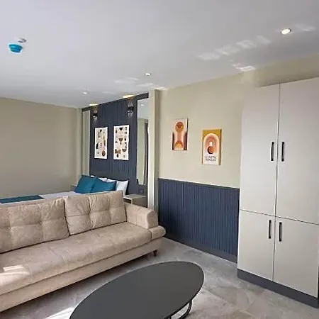 Sky Luxe Konyaalti 5*