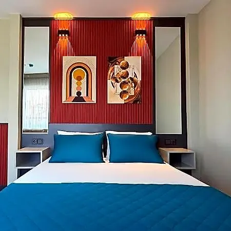Sky Luxe Konyaalti Hotel 5*