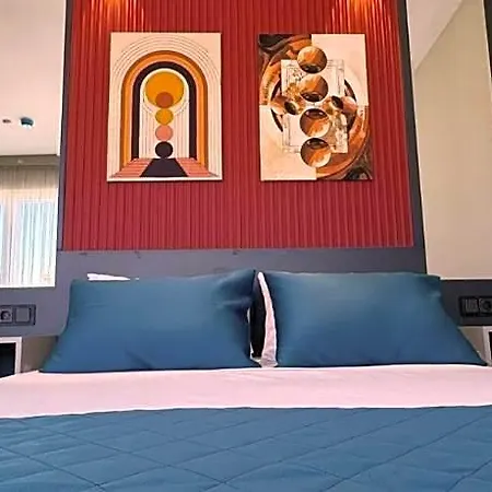 Hotel Sky Luxe Konyaalti 5*