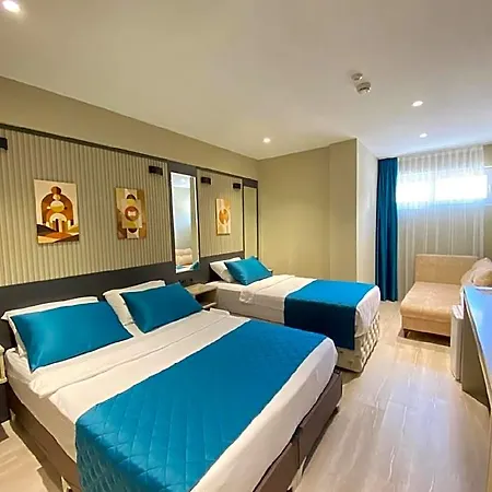 Sky Luxe Konyaalti Hotel 5*