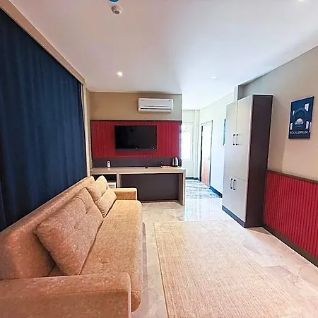 Отель Sky Luxe Konyaalti