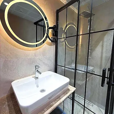 Отель Sky Luxe Konyaalti 5*