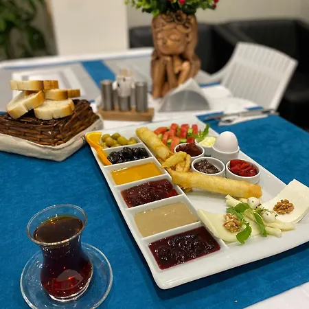 Sky Luxe Konyaalti 5*